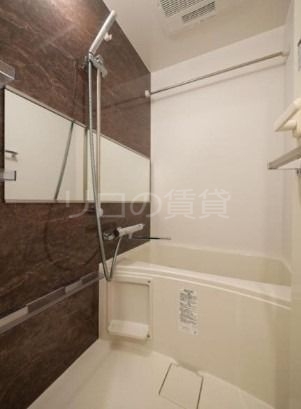 バス・シャワールーム　※別部屋参考写真