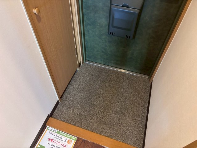 玄関　STUDIO OHZONE