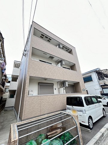 建物外観　外観は落ち着いています