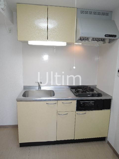 キッチン　別部屋のお写真です。ご参考までに！