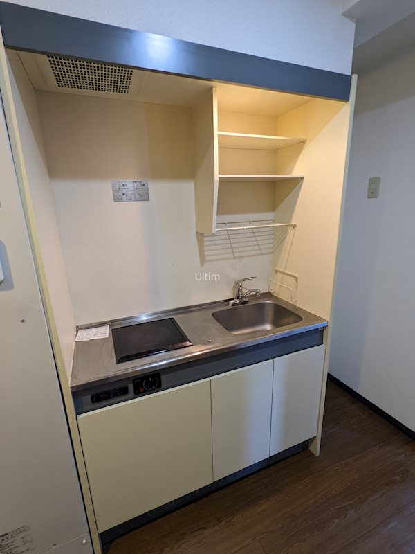 キッチン　別部屋のお写真です。ご参考までに！