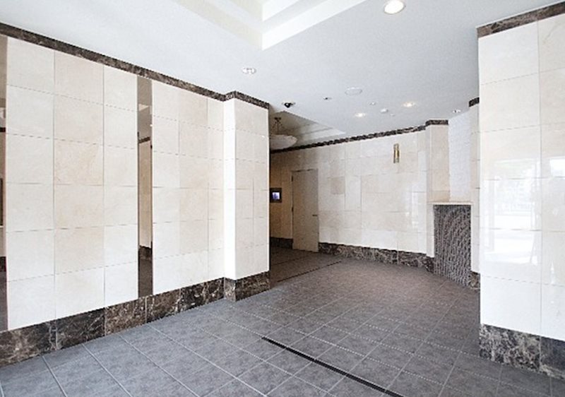 ロビー　★見学予約受付中★