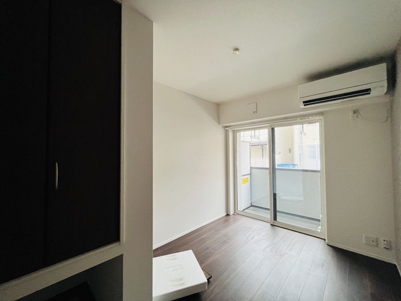 居室・リビング　別号室内装イメージ