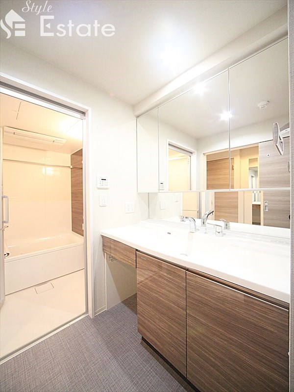 洗面設備　独立洗面台