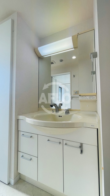 洗面設備　シャーメゾン白鷺