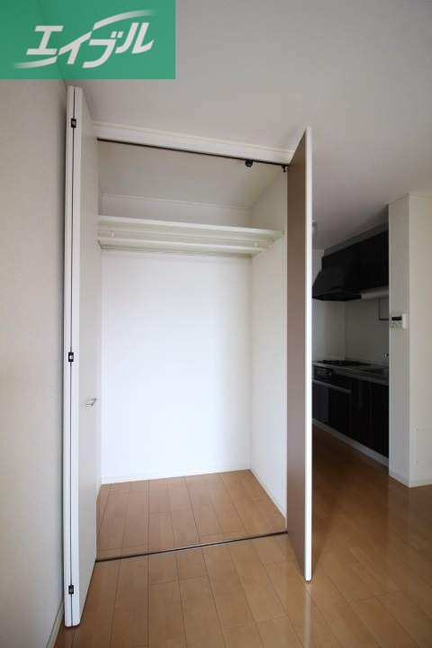 収納　クローゼット