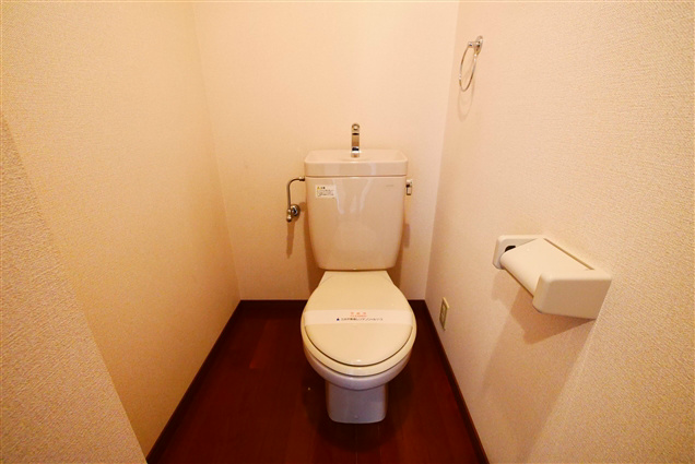 トイレ　同仕様参考画像