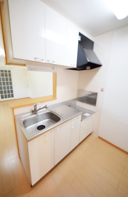 キッチン　～今日はパスタにしよっと～