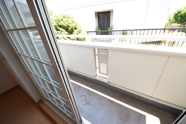 バルコニー　～今日は朝からお洗濯っ～