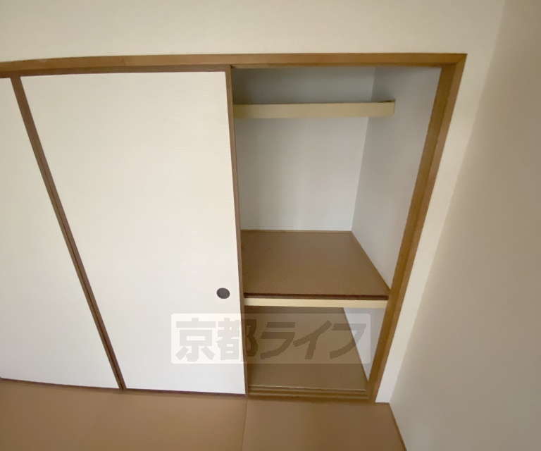 収納　他にも収納スペース有り