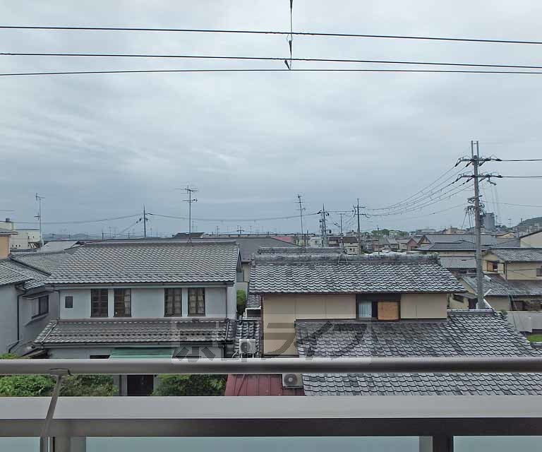 眺望　南向きバルコニからの景色です。