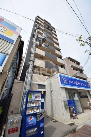 建物外観　シャラロステ　外観