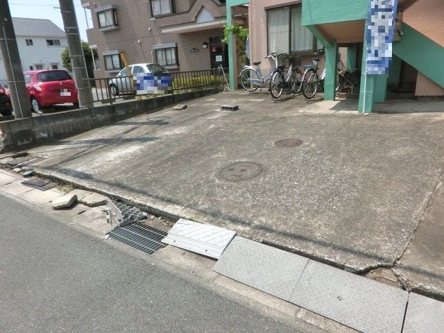 駐車場　駐車場は近隣でお探しします