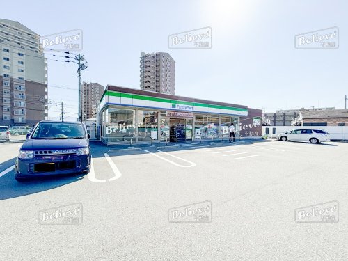 コンビニ　ファミリーマート 久留米宮ノ陣店（コンビニ）まで968m