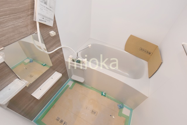 バス・シャワールーム　ゆったり過ごせるお風呂です