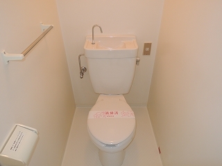 トイレ　トイレ