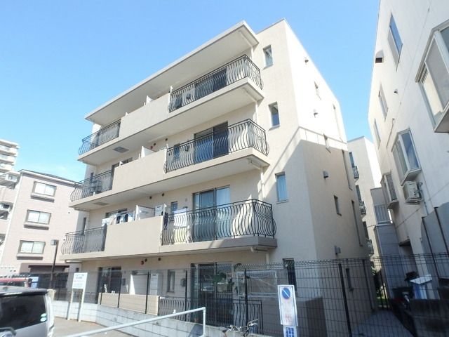 建物外観　★オートロック付き★