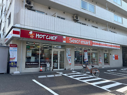 コンビニ　セイコーマート南6条店（コンビニ）まで177m