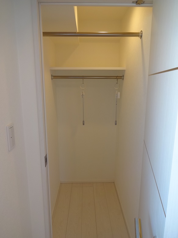 収納　同マンション別部屋