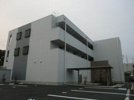 建物外観　駅徒歩圏内で通勤通学便利なマンションです。