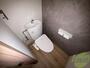 トイレ　こちらはトイレです。清潔感があり、安心して使用できます。