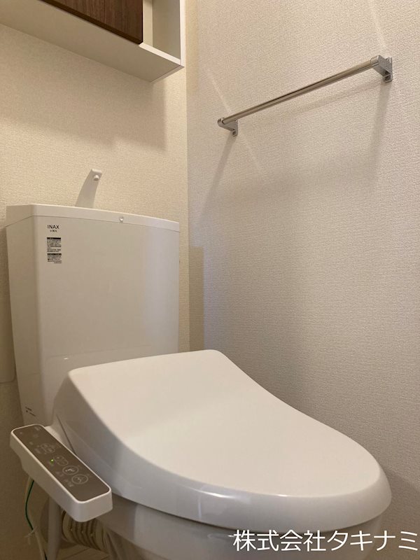トイレ　温水洗浄暖房便座