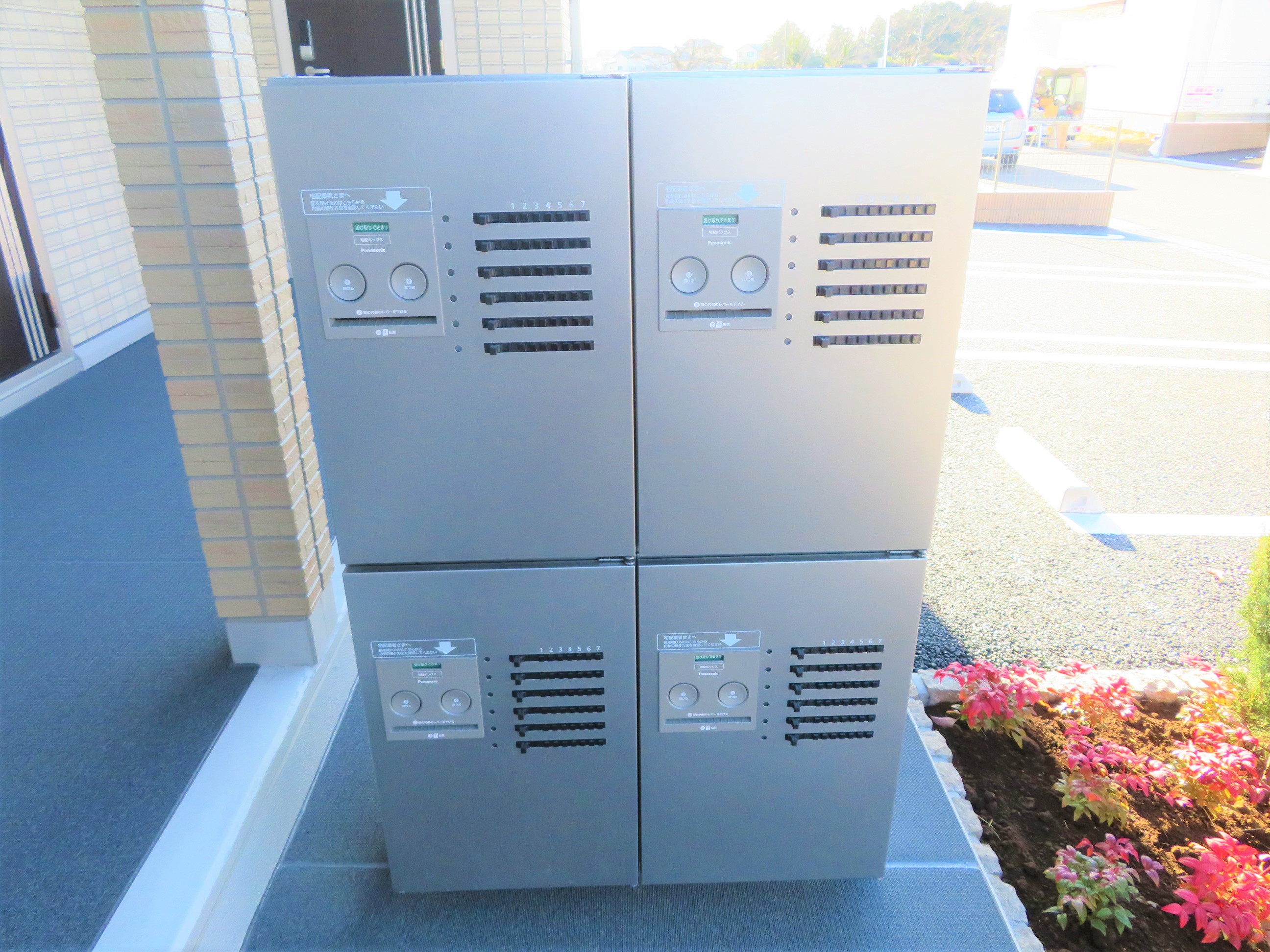 セキュリティ　宅配BOX付き！不在時でもお荷物が受け取れます。