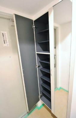 玄関　シンプルで使いやすい玄関です