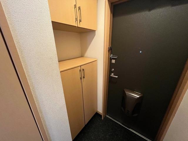 玄関　下駄箱
