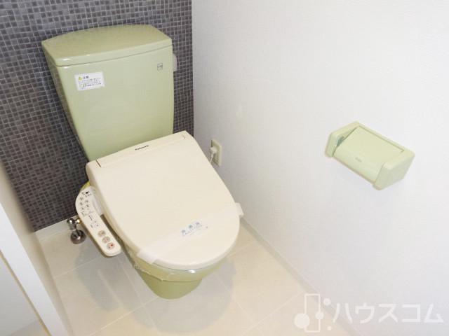 トイレ　温水洗浄便座付き☆毎日使うからこそ嬉しいですね！