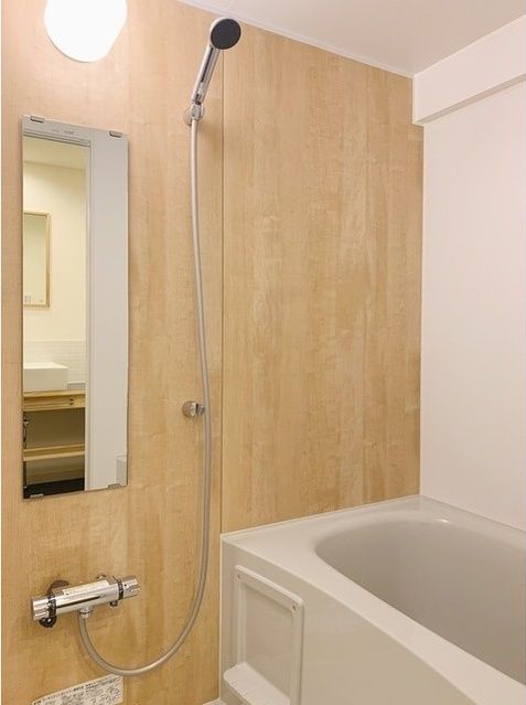 バス・シャワールーム　別のお部屋の写真です