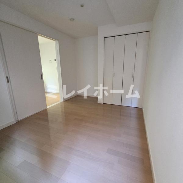 その他　同建物内、別のお部屋の参考写真になります。