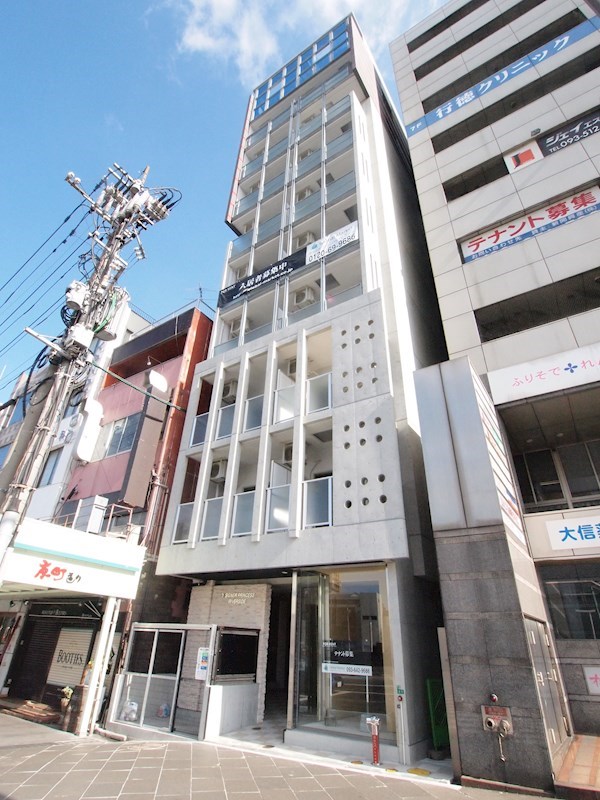 建物外観　駅チカでお探しの方へ。