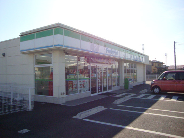 コンビニ　ファミリーマート取手井野店（コンビニ）まで1786m