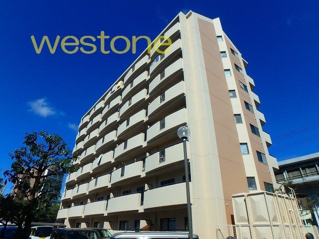 建物外観　エレベーター付きマンション