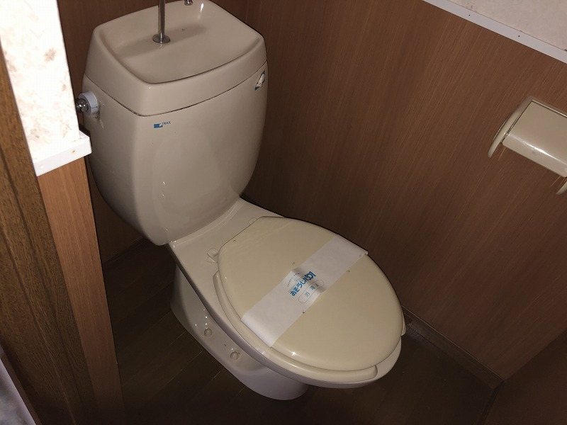 トイレ　別部屋参照