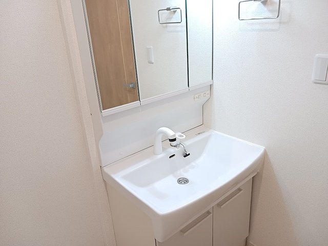 玄関　収納もある玄関です