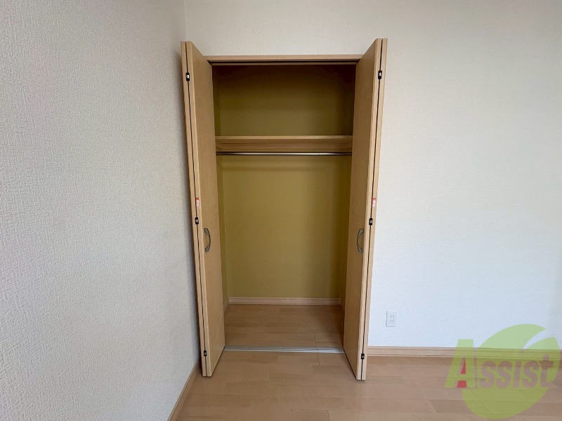 収納　クローゼットがありました。お洋服や荷物はここへ