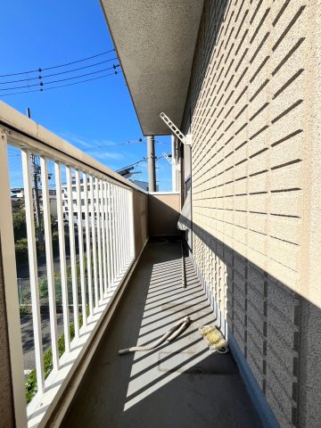 バルコニー　同物件、別号室の写真です。