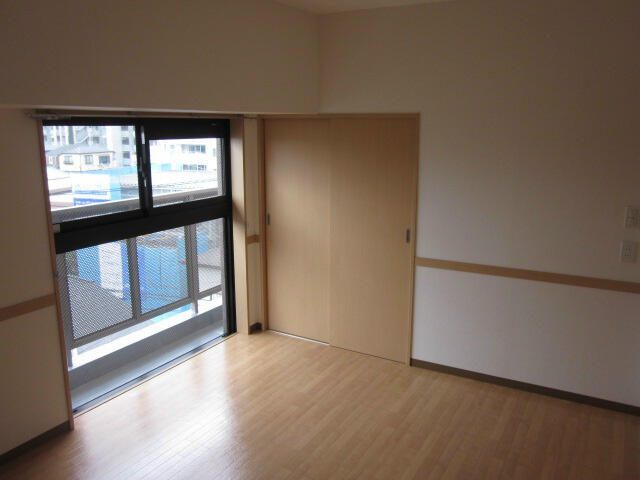 洗面設備　追焚機能付きです