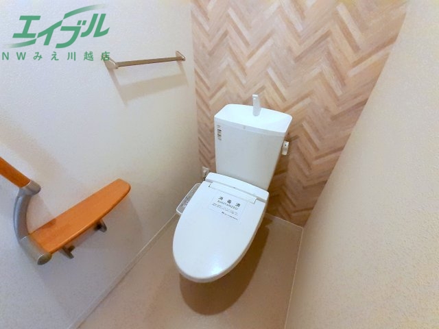 トイレ　同型物件参照