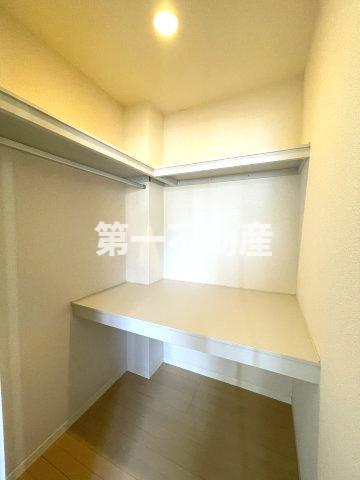 収納　ウォークインクローゼット