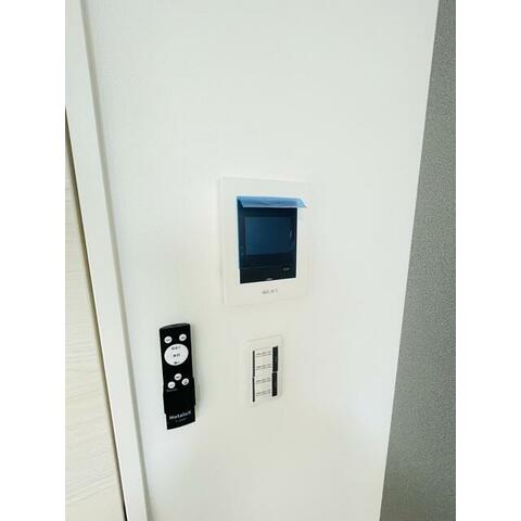 セキュリティ　モニター付きインターホンです
