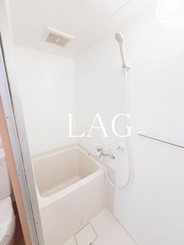 バス・シャワールーム　お風呂です。