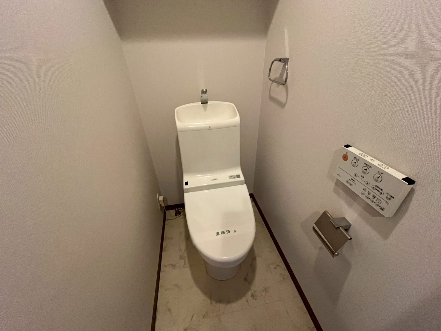 クローバー・ビュー上本町のトイレ写真