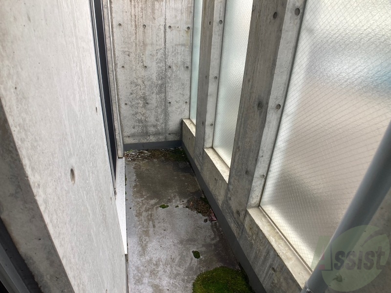 バルコニー　バルコニーが付いていますので一息ついてみてはいかがですか。