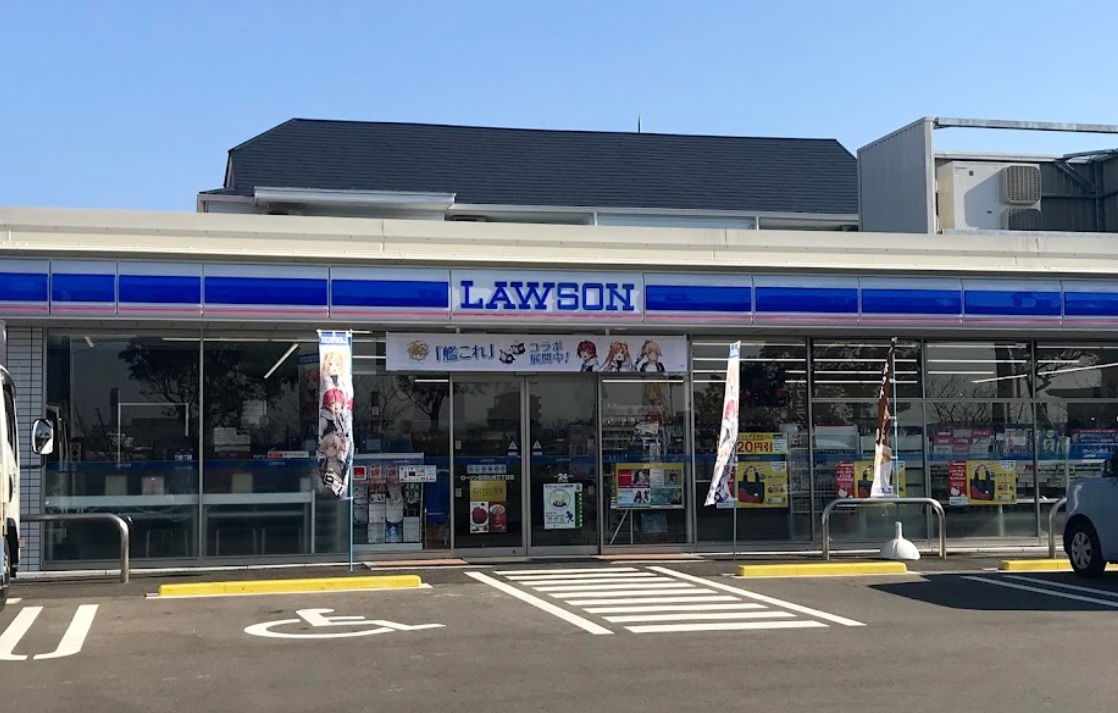 コンビニ　ローソン福岡松崎三丁目店（コンビニ）まで371m