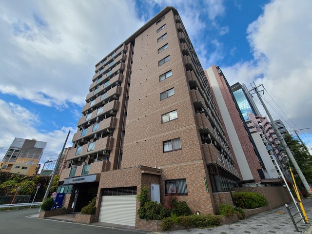 建物外観　シンプルなデザインの外観です