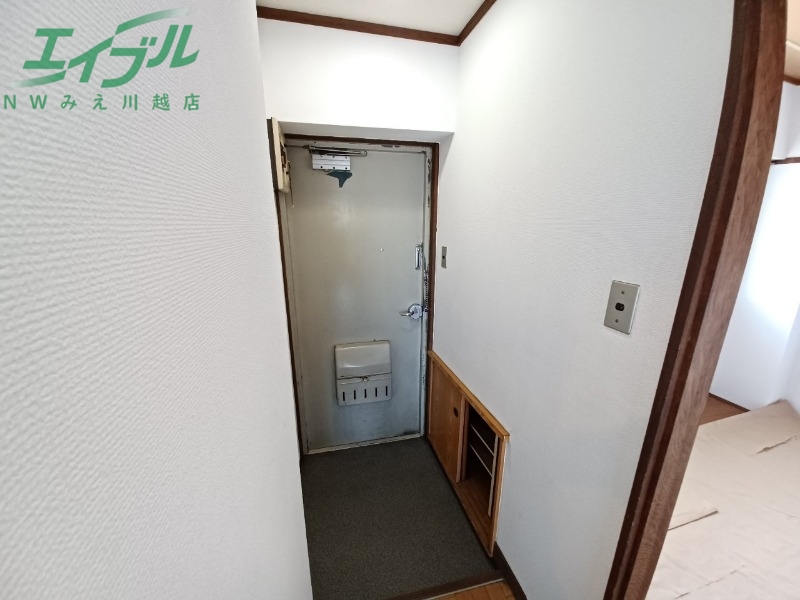 玄関　別部屋参考写真です