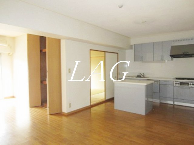 居室・リビング　洋室のお部屋です。
